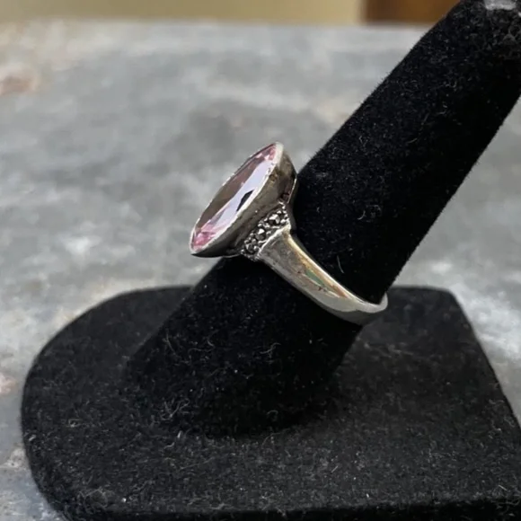 Pink Tourmaline and Marcasite Oval Ring Size 5.5 - Picture 2 of 5